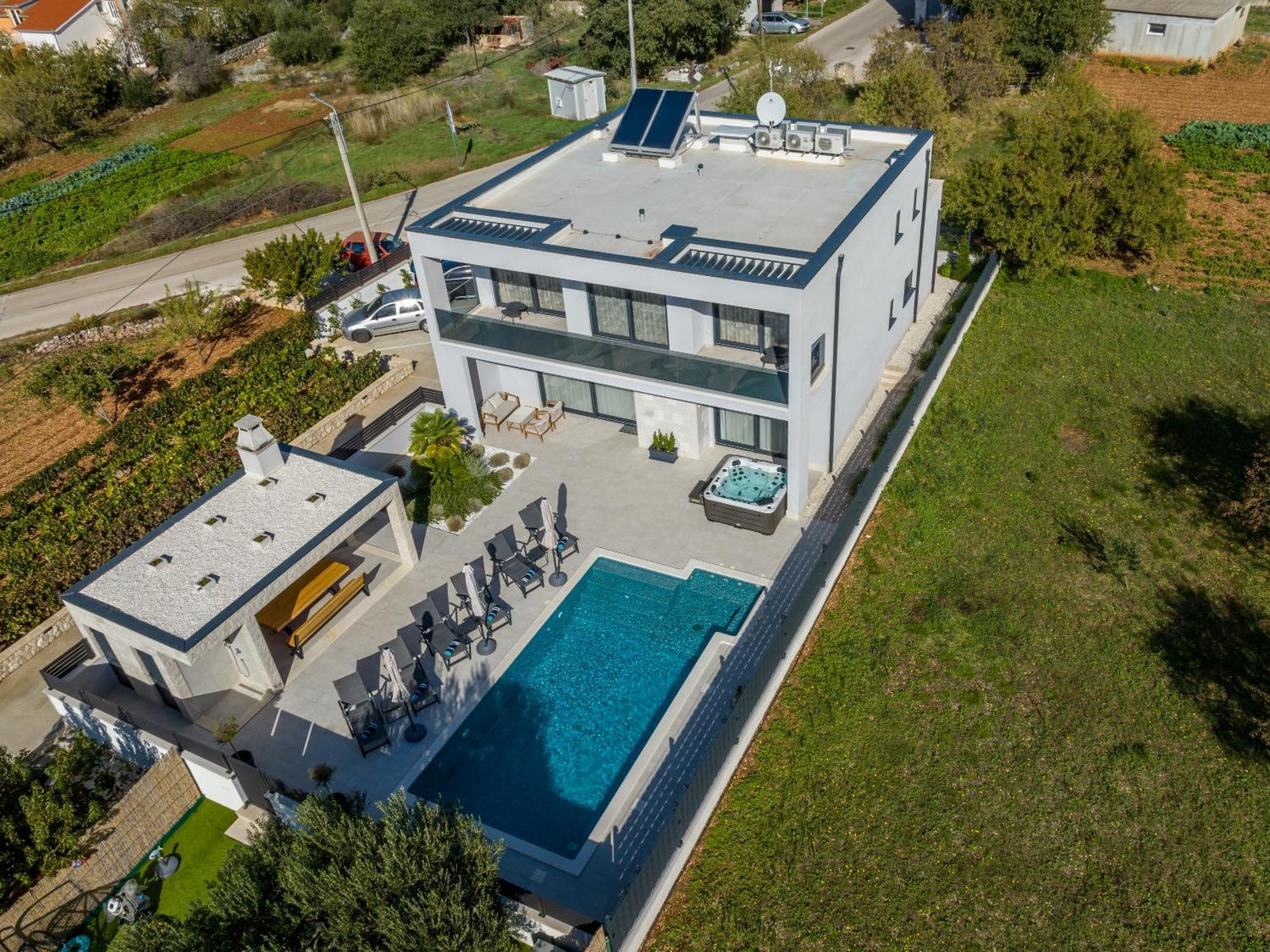 Luxury Villa Diana With Heated Pool And Jacuzzi Dograde المظهر الخارجي الصورة